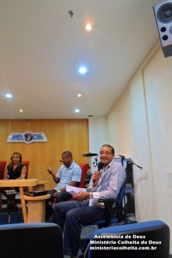 Debates nas Rádios 97,5 Fm Melodia  e 98,7Fm RVI 