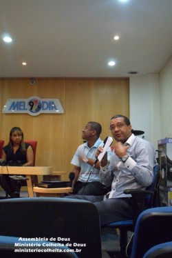 Debates nas Rádios 97,5 Fm Melodia  e 98,7Fm RVI 