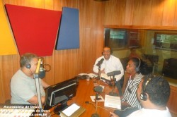 Debates nas Rádios 97,5 Fm Melodia  e 98,7Fm RVI 