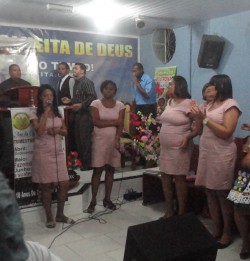 ANIVERSÁRIO DO CONJUNTO DAS IRMÃS E HOMENAGEM PELO ANIVERSÁRIO DE CASAMENTO DO PASTOR! (Congregação Itaboraí)