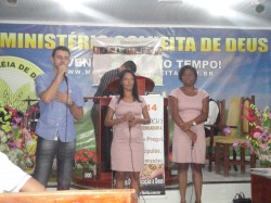 ANIVERSÁRIO DO CONJUNTO DAS IRMÃS E HOMENAGEM PELO ANIVERSÁRIO DE CASAMENTO DO PASTOR! (Congregação Itaboraí)