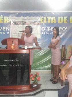 ANIVERSÁRIO DO CONJUNTO DAS IRMÃS E HOMENAGEM PELO ANIVERSÁRIO DE CASAMENTO DO PASTOR! (Congregação Itaboraí)