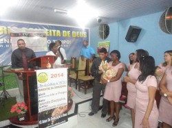 ANIVERSÁRIO DO CONJUNTO DAS IRMÃS E HOMENAGEM PELO ANIVERSÁRIO DE CASAMENTO DO PASTOR! (Congregação Itaboraí)