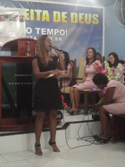 ANIVERSÁRIO DO CONJUNTO DAS IRMÃS E HOMENAGEM PELO ANIVERSÁRIO DE CASAMENTO DO PASTOR! (Congregação Itaboraí)