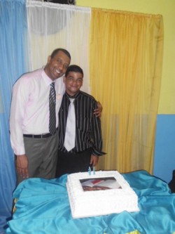 Celebração pelo Aniversário do Pastor Antonio Marcos